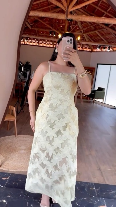 1220 | Vestido Veneza - Rendado Gold